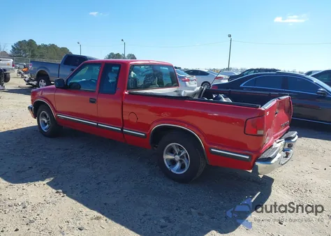 1998 Chevrolet S-10 Ls Fleetside z USA, uszkodzony, nr VIN 1GCCS19X3W8111570